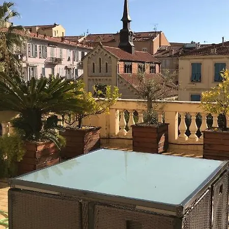 Terrasse Dans Palace Belle Epoque Menton